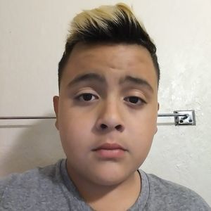 Meet your Posher, Cesar